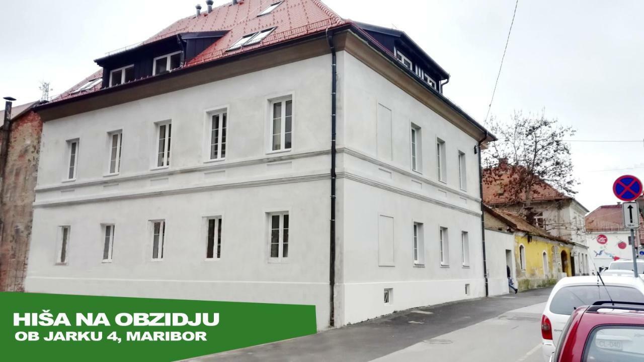 Bajta Na Obzidju Apartment Maribor Ngoại thất bức ảnh